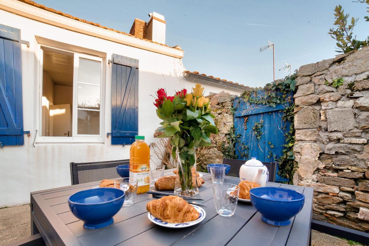 Jolie Maison Avec Cour Pour 5 Personnes Noirmoutier-en-l'Ile Exterior photo